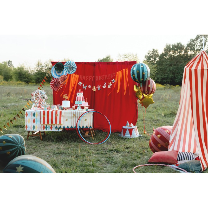Paper Tablecloth 180 x 120 cm - Paper Tablecloth with