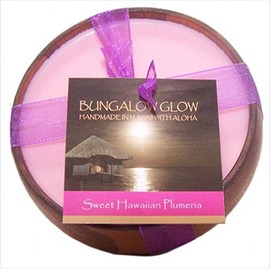 BUNGALOW GLOW Sweet Hawaiian Plumeria Small Candle, 6 OZ