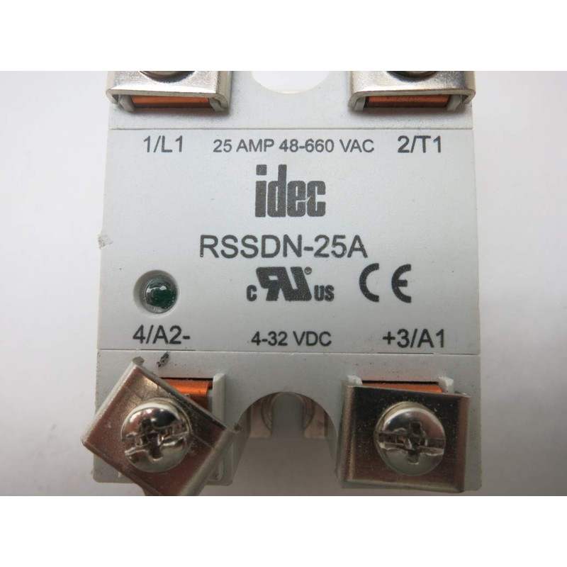 IDEC RSSDN-25A Solid State Relay 48-660V-AC 25A AMP 4-32V-DC D636597