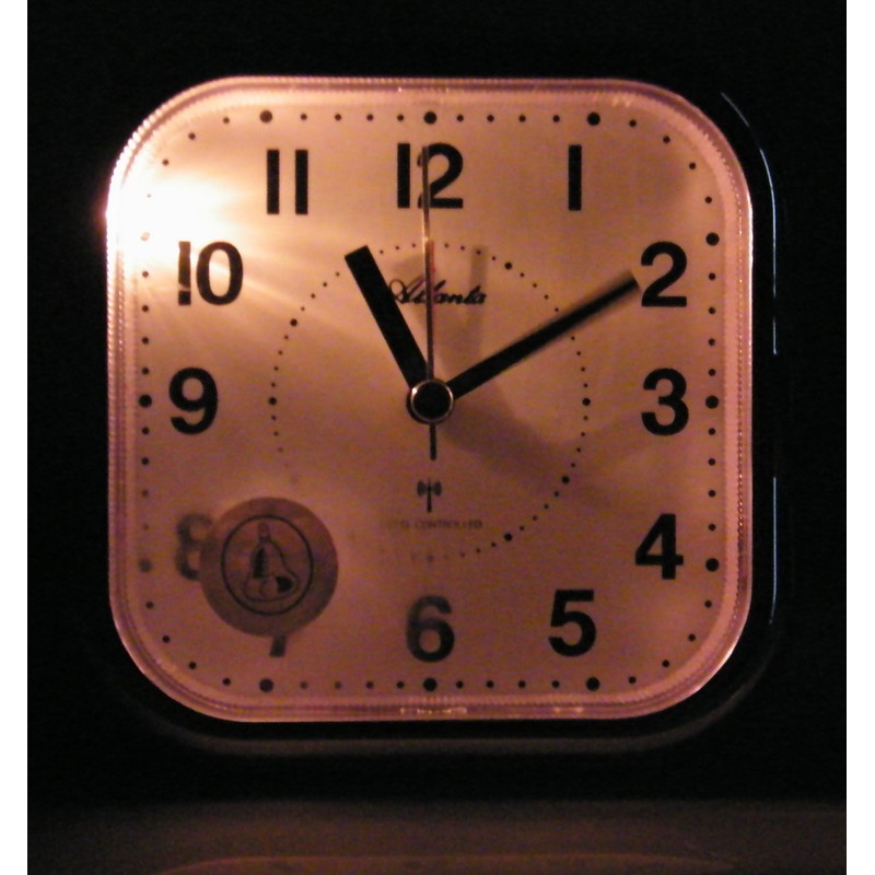 Atlanta Senior Alarm Clock Radio-Controlled Alarm Clock with Analogue Display