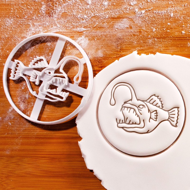 BAKERLOGY Tiefsee-Anglerfisch Ausstecher – Meereskreatur Fondant-Präger für Ozean-Motto-Backen & Aquarium-Geschenk
