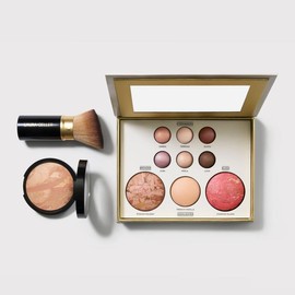 Baked Starter Kit - Tuscan Dreams includes Baked Multicolor Eyeshadow Palette:_Light