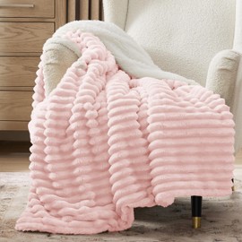 Bedsure Sherpa Blanket Twin Size for Couch - Super Soft, Cozy Fleece Thick Warm Blanket for Winter, GentleSoft Plush & Fluffy Throw Gift for Women, Home Room Decor, Pink, 60x80 Inches