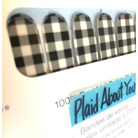 Color Street nails Plaid About You- free twosie  RETIRED (clear overlay)