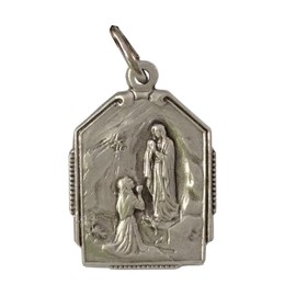 OUR LADY OF LOURDES MEDAL (SAINT BERNADETTE AT THE GROTTO) - MADE IN ANCIENT ITALIAN STYLE - 100% MADE IN ITALY