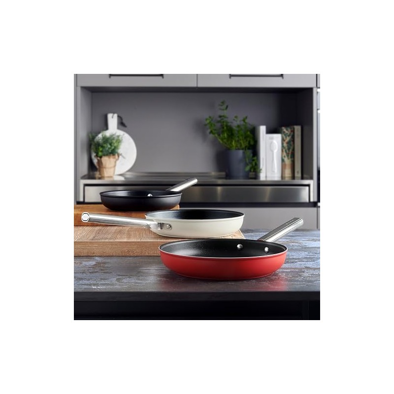 SMEG 11" Nonstick Fry Pan | Red