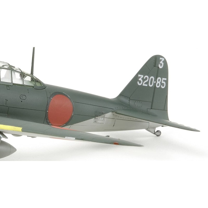 Tamiya Models Mitsubishi A6M5 Zero Fighter Model Kit