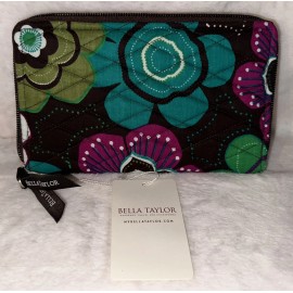 Bella Taylor Quilted Wrist Strap Wallet In Javabloom