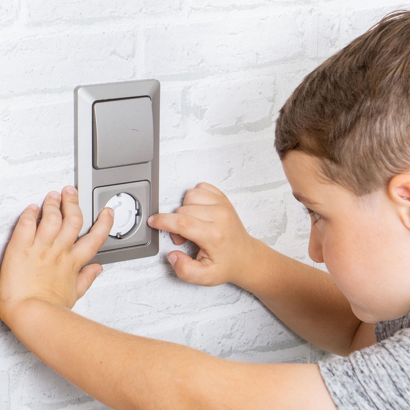 Child Safety Sockets, 10/20 Pack with Twist Mechanism for German