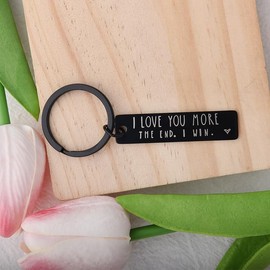 Guqqeuc Black Boyfriend Girlfriend Christmas Gifts for Couples Romantic Gifts for Husband Wife Anniversary Birthday Gifts for Fiance Fiancee Engagement Gifts for Him Her Couple Keyring Gift for Bf Gf