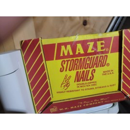 Maze 10 Lbs USA Made Maze 8D "Original" Small Head All-Purpose Siding Nails 2.5"