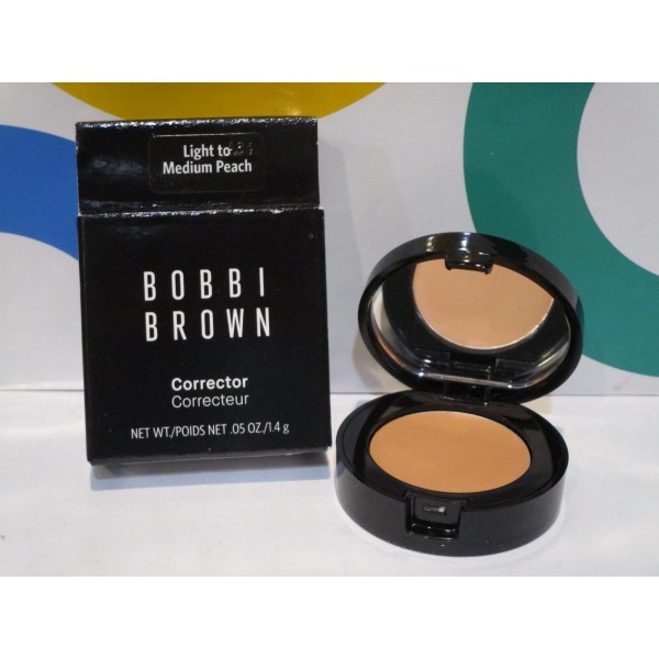 ~ BOBBI BROWN ~ BOBBI BROWN ~ CORRECTOR ~ LIGHT