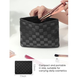 Ksriylm Black Plaid Leather Makeup Pouch for Women Small Make Up Bag for Purse Self-Closing Waterproof Initial Checkered Makeup Cosmetic Bags Pouches for Purse Aesthetic Travel Toiletry Bag