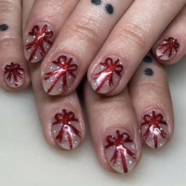 Christmas Short Oval Glitter Press-on Nails With Bow Designs - Xmas Gift Box Full Cover Stick-on Winter Acrylic Artificial Nails for Women - 24 Pcs