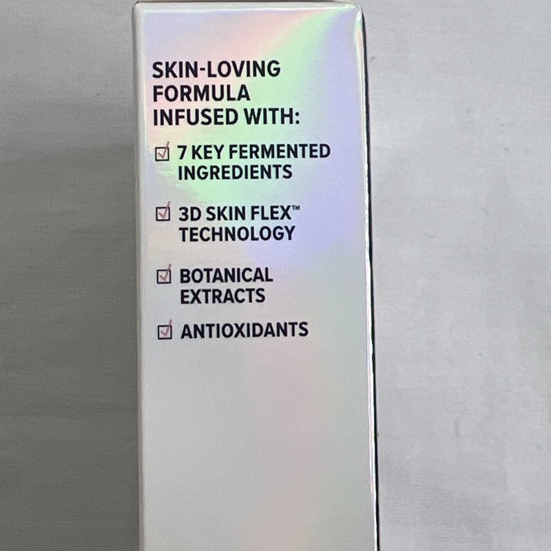 IT Cosmetics I Bye Bye Foundation Power Full Coverage 3D