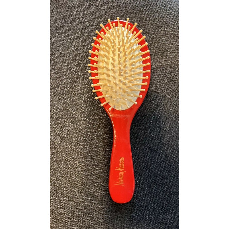 Neiman Marcus Brand New Neiman Marcus Oval Wooden Hairbrush