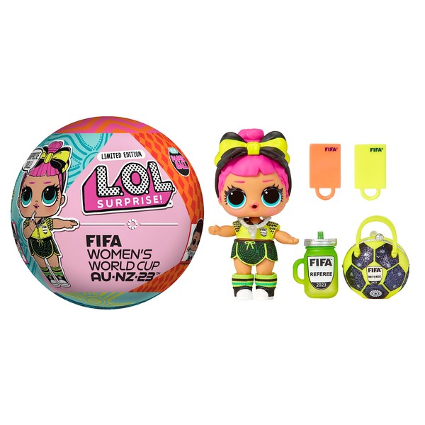 LOL Surprise X FIFA Women's World Cup Australia & New Zealand 2023 - Limited Edition Doll from a Selection of 6-7 Surprises - Outfit, Shoes, Exclusive Trading Cards & Accessories - Children from 4