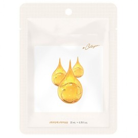 10 care mask packs filled with the moisturizing energy of collagen / 콜라겐의 보습에너지를 가득 담아 케어 마스크팩 10매