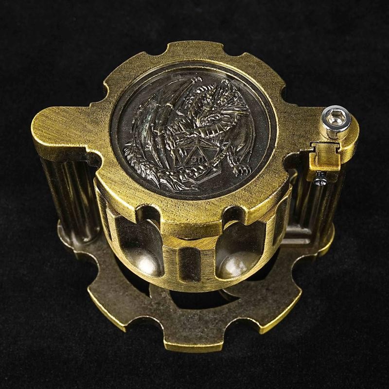 Bear Dice: Rotating Revolver Cylinder Container & 7 Cool Solid