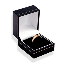 Luxury Designer Ring Earring Bracelet Necklace Bangle Box (Leather Ring Box)