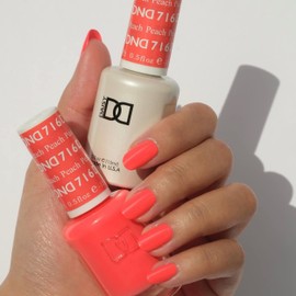 DND Gel Polish Set, Orange Collection, UV/LED Gel Polish and Air Dry Nail Lacquer, Matching Chip-Free Polish Duo, 716 Peach, 0.5 Fl Oz