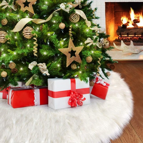Christmas Tree Skirts, White Plush Luxury Faux Fur Xmas Tree Skirt for Christmas Decoration, Snow White Christmas Tree Skirt Base Cover for Party Holiday Indoor Xmas Decorations, 36inch