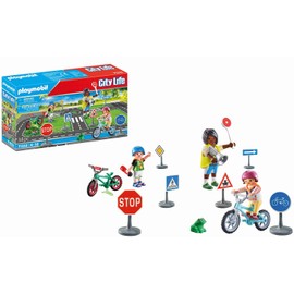 PLAYMOBIL City Life 71332 Educación Vial, Curso de Bicicletas, Bicicletas señales de tráfico y más, Juguetes para niños a Partir de 4 años