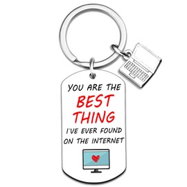 XzmaaoX Long Distance Relationship Gifts Funny Keychain For Boyfriend Girlfriend Romantic Anniversary Keychain Gifts For Him Her Couple Christmas Birthday Valentines Day Gifts