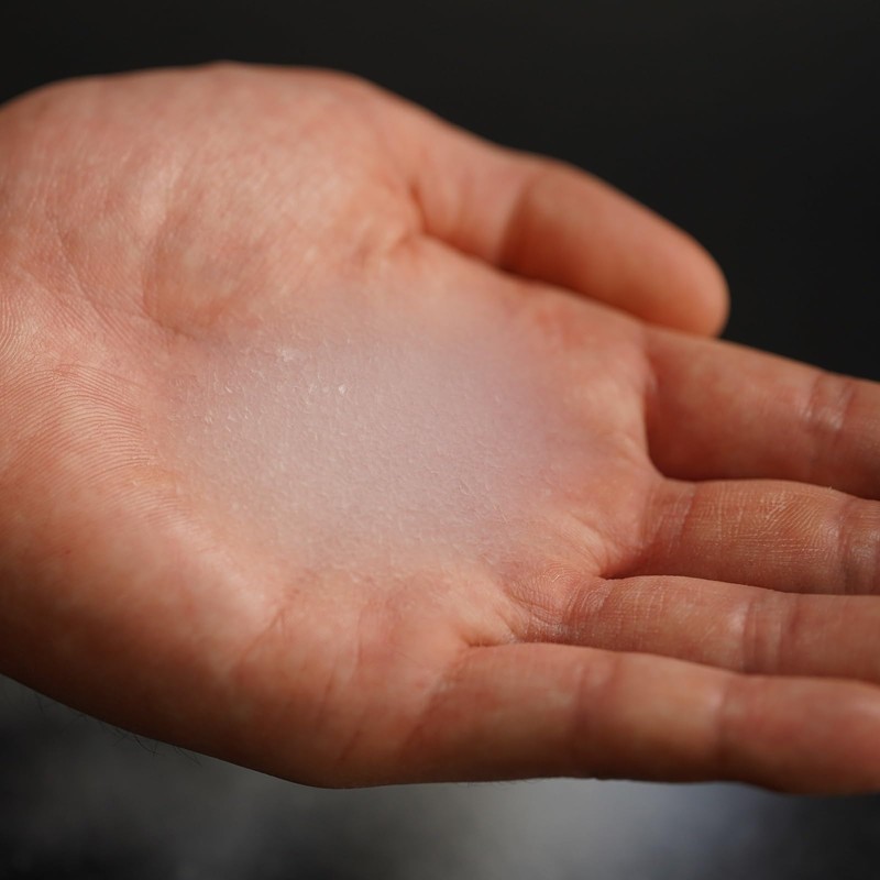 Chokless CHALKLESS Non-Slip Bottle 0.3 oz (8 g)