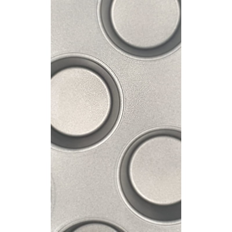 CenturiusCuroisty Non Stick Sturdy 12 Cupcake Baking Muffin Tray Yorkshire