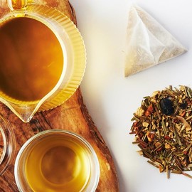 Grace Farms LEMON GINGER Organic Herbal Tea (16 Pyramid Sachets) | Zesty & Invigorating