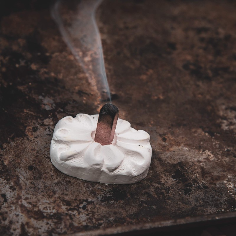 Juniper Wood Incense - 40 Bricks - Incienso De Santa