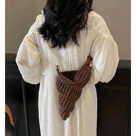 Handwoven Fashion Seashell Bag for Women Crochet Beach Bag Unique Boho Clutch with Pearl Strap Leather Handle 2025