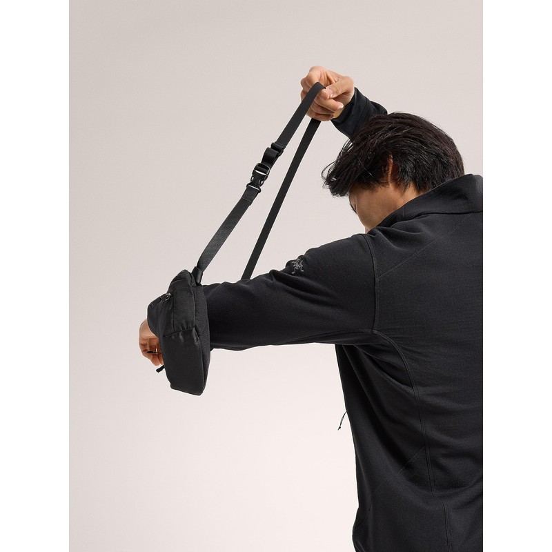 Arc'teryx X000006157 Mantis 1 Waist Pack (BlackII), Black II