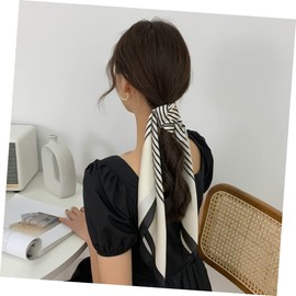 Baluue 1pc Creative Striped Hairband for Women and Girls Comfortable Fashion Headwrap for Everyday Use Stylish Hair Accessories for Photos Simple Yet Attractive Design