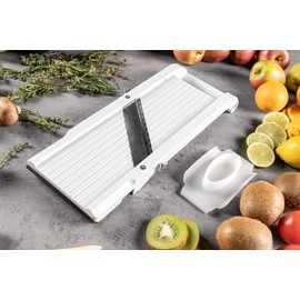 Benriner Benriner Mandoline Slicer, with 4 Japanese Stainless Steel Blades, BPA Free, New Model