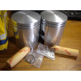 MC NOS Pair of Yamaha Piston w Clips and Pin .50 YM1 YM-1 YM2 YM2C 159-11636-00