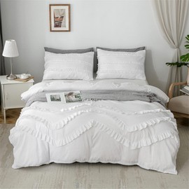 SOUKECHY Ruffle Bedding,White Ruffled Queen Duvet Cover, Chic Bedding,Lightweight, Washed Microfiber Bedding with Zipper Closure and Ties (Ruffled White, Queen)