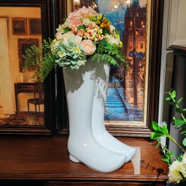 ARSTRIA White Ceramic Boots Vase Cowboy Boot Flowers Vase Vintage Decorative Versatile Vases Unique Home Decor Piece for Home, Office, Apartment, Hotel, Bars