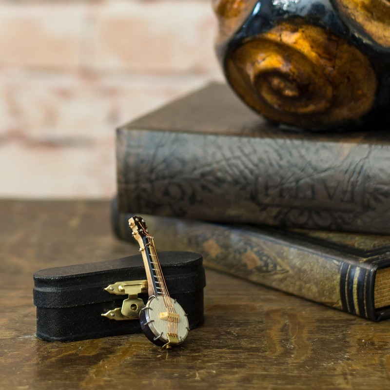 Banjo Miniature Replica Bright White 1.5 x 3 Resin Stone