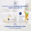 NIVEA Anti-Falten + Revitalisierende Gesichtscreme für Tag 55+, SPF 15,