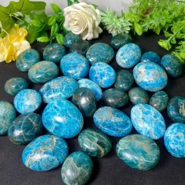 Premium Blue Apatite Thumb Stone, Energy Healing Blue Apatite Palm Crystal for Spiritual Balance & Chakra HealingColor: Blue Apatite Palm Crystal, Size: 5cm/40-60g