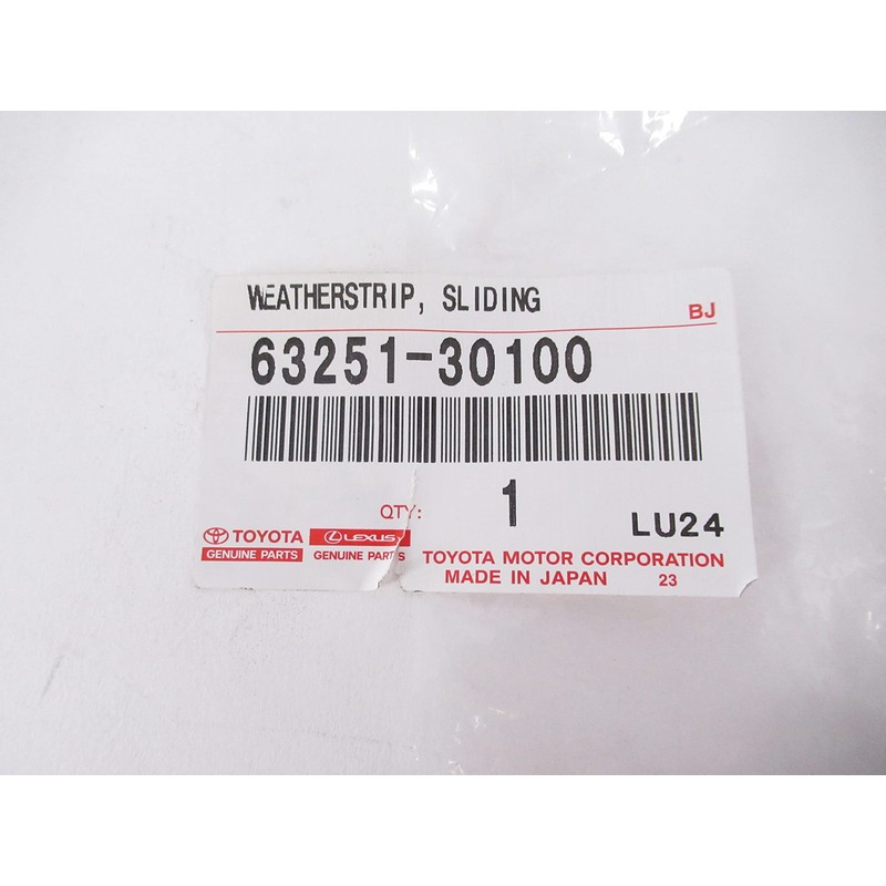 OEM Genuine Lexus Sliding Roof Panel Weatherstrip 63251-30100 6325130100