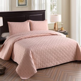 Exclusivo Mezcla 3-Piece King Size Quilt Set with Pillow Shams, as Bedspread/Coverlet/Bed Cover(Grid Weave Pale Blush) - Soft, Lightweight, Reversible& Hypoallergenic