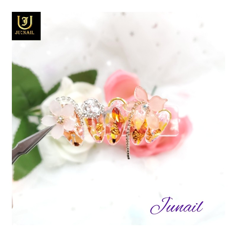 Blooming mother-of-pearl flower handmade nail tip✨ - Long stiletto /