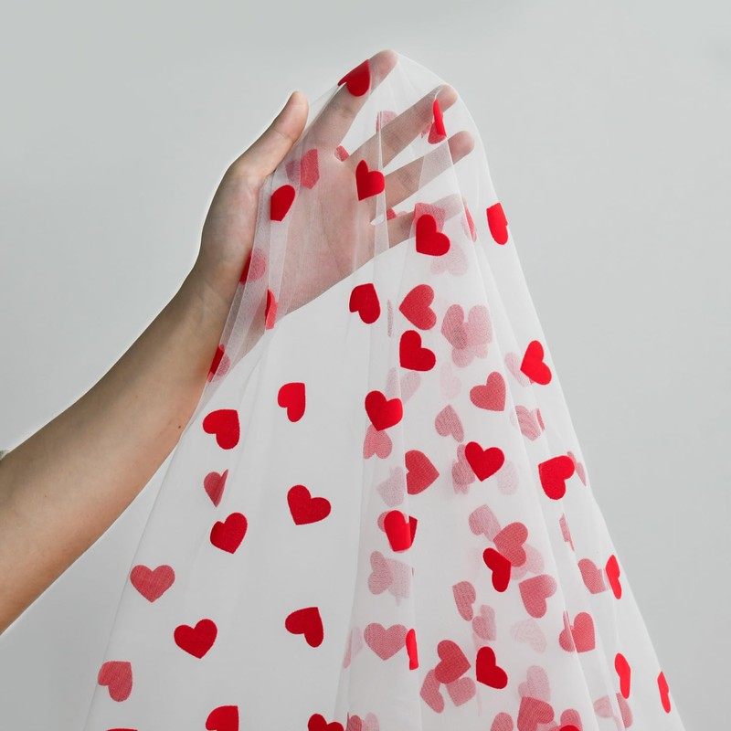 Artoid Mode White and Red Heart Gauze Table Runner 120