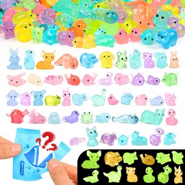 100 Pcs Mystery Bag Mini Resin Animals Glow in The Dark Blind Bag Party Favors Animal Resin Models for Fairy Garden Random Design