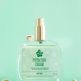 The Skincare Bakery: MACARON MIST INTENSE BODY:_Pistachio Crème