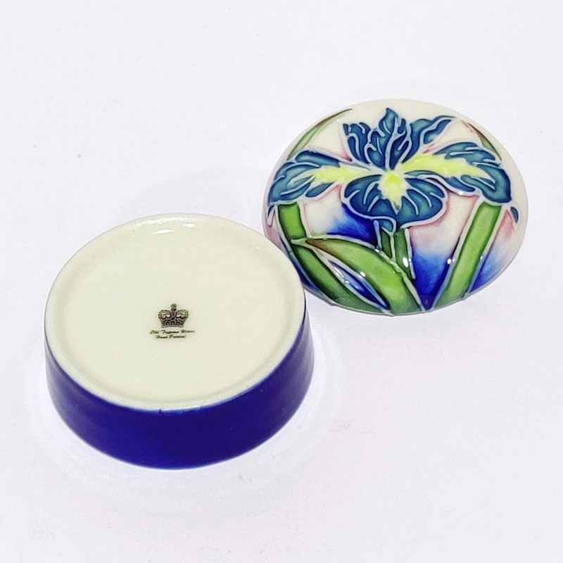 Iris Design - Small Trinket Box