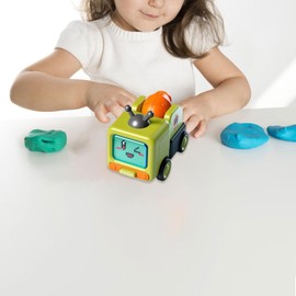 Milageto Transforming Robot Toy Car Deformation Cars Toy Creative Construction Truck Toy for Party Favor 3 4 5 Year Old Children Kids, Green